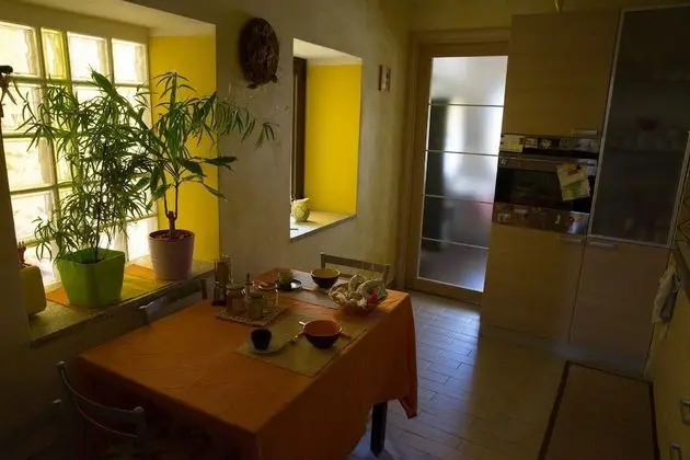 Tek Büyük Yataklı Oda, Özel Banyo, Dağ Manzaralı (Teo)