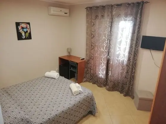 Standard Tek Büyük veya İki Ayrı Yataklı Oda