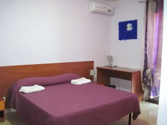 Üç Kişilik Oda, Dağ Manzaralı