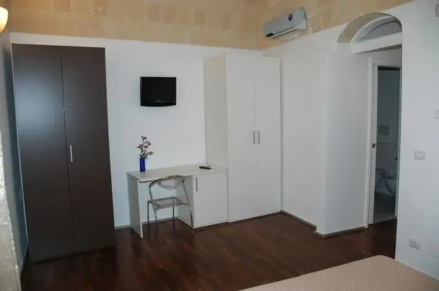 Dört Kişilik Oda, Balkon, Bahçe Manzaralı