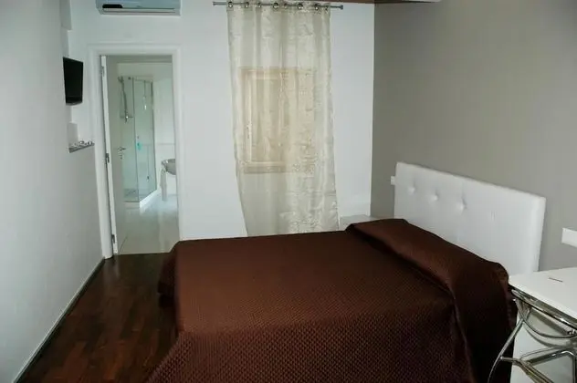 Dört Kişilik Oda, Balkon, Bahçe Manzaralı