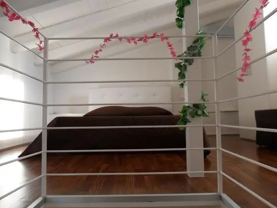 Dört Kişilik Oda, Balkon, Bahçe Manzaralı