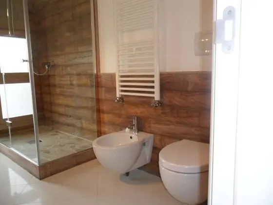 Dört Kişilik Oda, Balkon, Bahçe Manzaralı