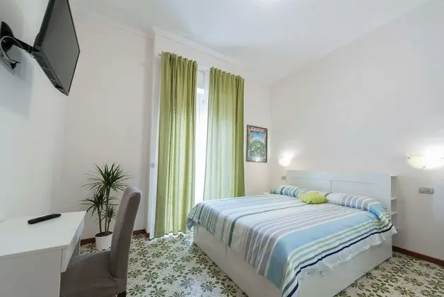 Tek Büyük Yataklı Oda, Şehir Manzaralı