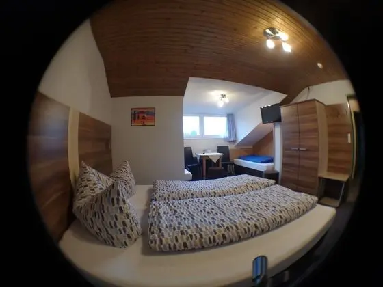 Dört Kişilik Oda, Balkon, Dağ Manzaralı