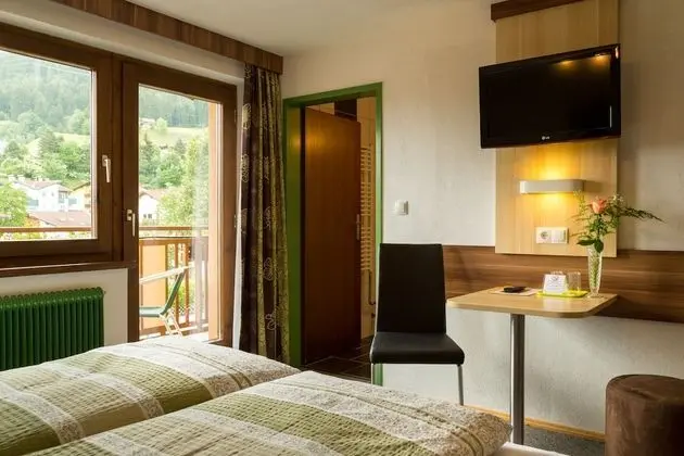 Tek Büyük Yataklı Oda, Sigara İçilmez, Balkon
