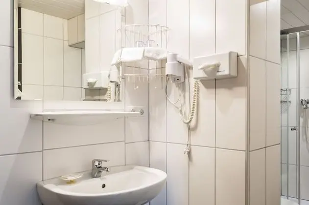 Tek Büyük Yataklı Oda, Sigara İçilmez, Balkon