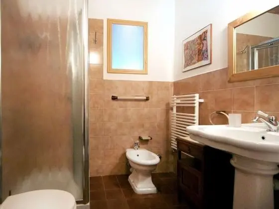 Süit, Ortak Banyo, Göl Manzaralı (Samivel)