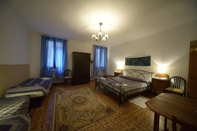 Dört Kişilik Oda, Ortak Banyo