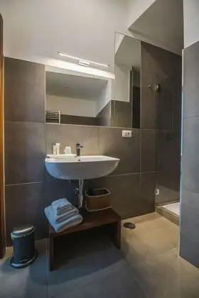 City Üç Kişilik Oda