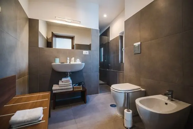 City Üç Kişilik Oda