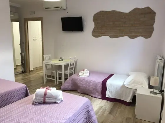 Dört Kişilik Oda, Banyolu/Duşlu