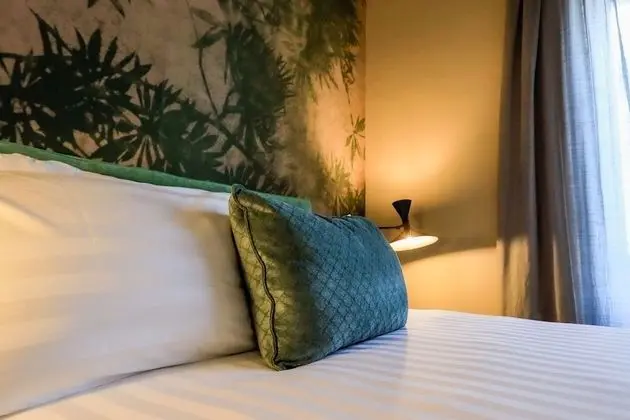 Classic Tek Büyük Yataklı Oda