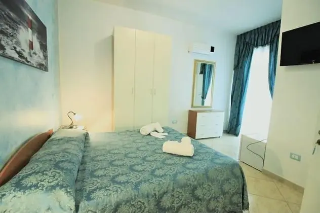 Basic Dört Kişilik Oda