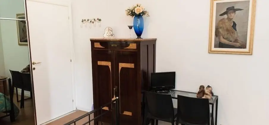 Tek Büyük Yataklı Oda