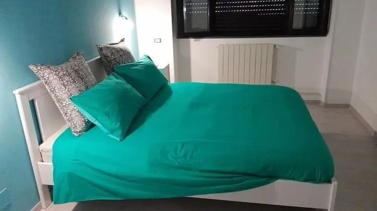 Tek Büyük Yataklı Oda (Iris)