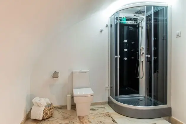 Superior Oda, 1 Büyük (Queen) Boy Yatak