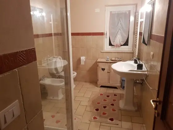 Deluxe Oda, 1 Yatak Odası, Özel Banyo, Zemin Kat