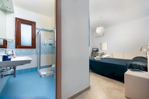 Tek Büyük Yataklı Oda, Veranda (Rosa Blu)