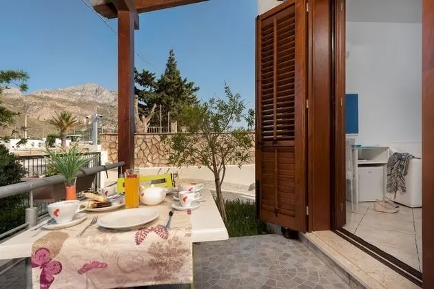 Tek Büyük Yataklı Oda, Veranda (Rosa Blu)