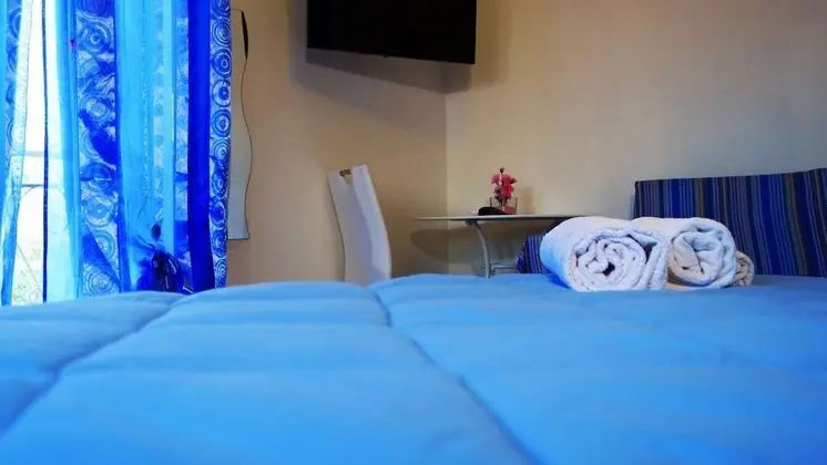 Comfort Tek Büyük Yataklı Oda