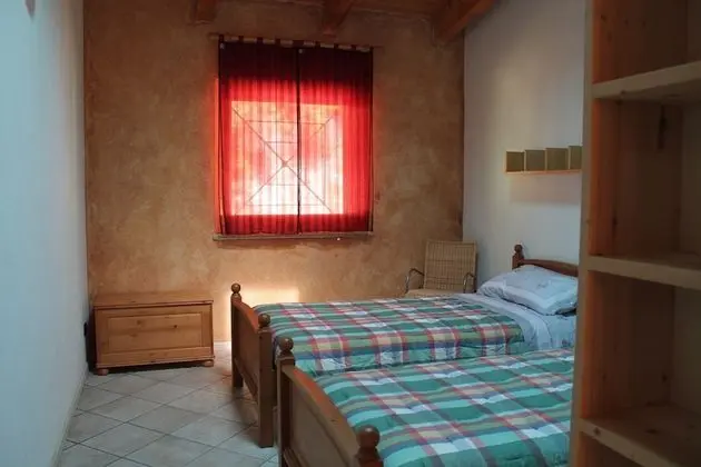 Classic Tek Büyük Yataklı Oda