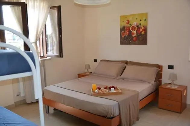 Dört Kişilik Oda, Bahçe Manzaralı