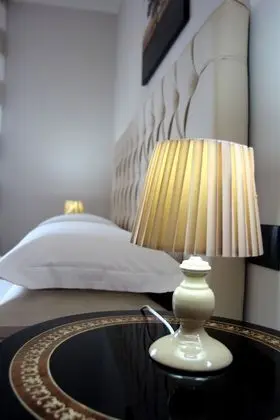 Dört Kişilik Oda, Bahçe Manzaralı