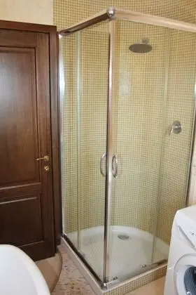 Dört Kişilik Oda, Bahçe Manzaralı