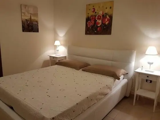 Tek Büyük Yataklı Oda