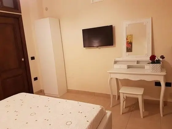 Tek Büyük Yataklı Oda