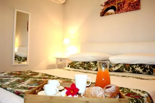 Tek Büyük Yataklı Oda