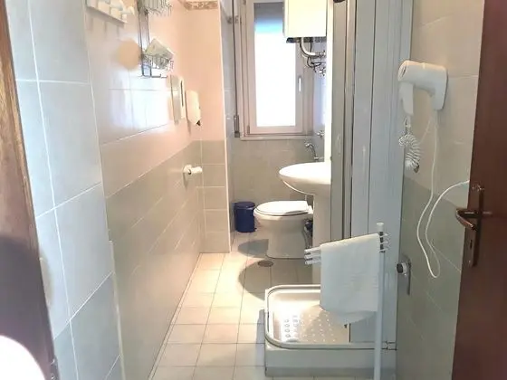 Comfort Dört Kişilik Oda