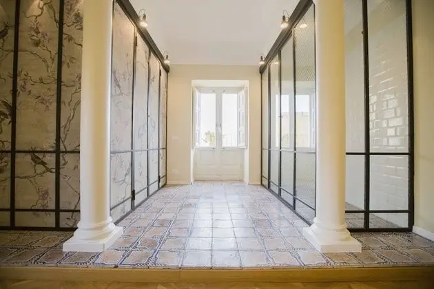 Tek Büyük Yataklı Oda, Balkon (Giardino d' interno)