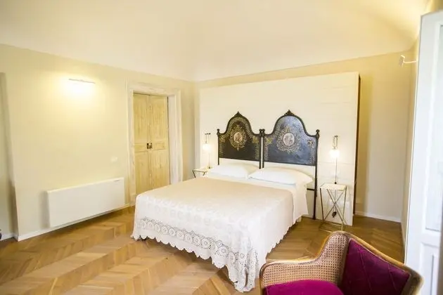 Tek Büyük Yataklı Oda, Balkon (Giardino d' interno)