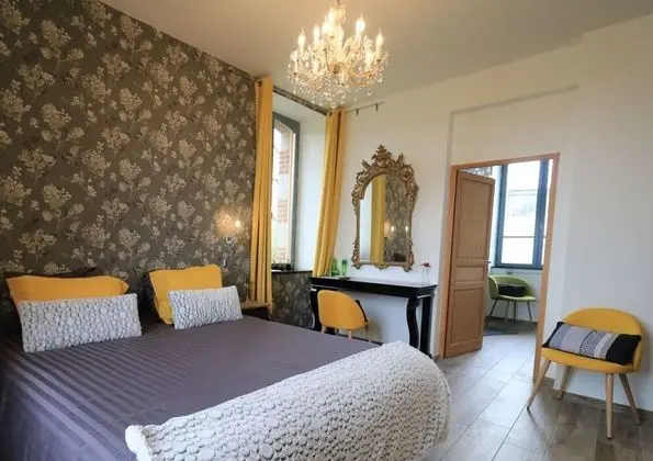 Tek Büyük veya İki Ayrı Yataklı Oda (Trieux)