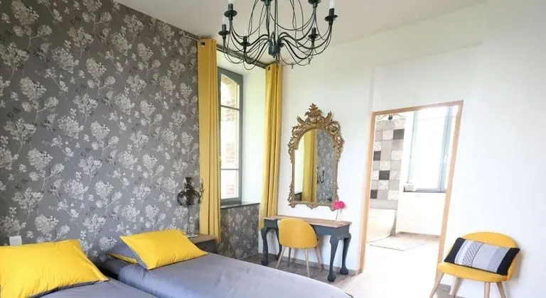 Tek Büyük veya İki Ayrı Yataklı Oda (Trieux)