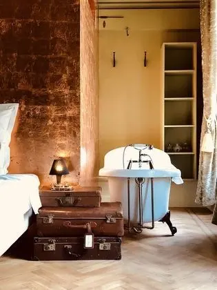 Deluxe Tek Büyük Yataklı Oda, Küvet