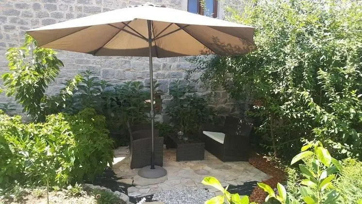 Classic Tek Büyük Yataklı Oda