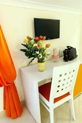 Deluxe Üç Kişilik Oda, Bahçe Manzaralı