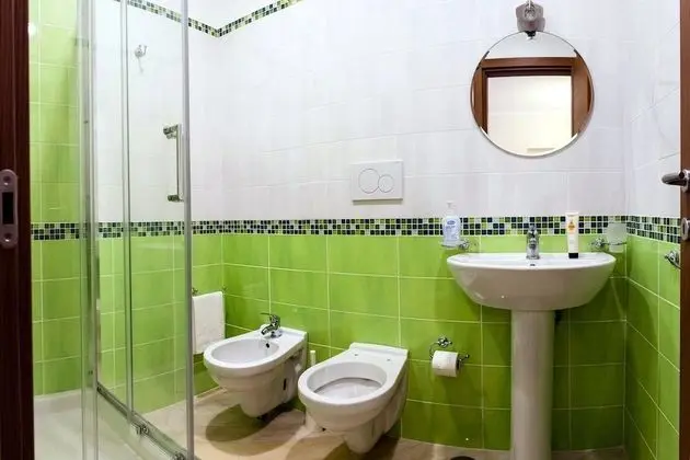 Deluxe Üç Kişilik Oda, Kısmi Deniz Manzaralı