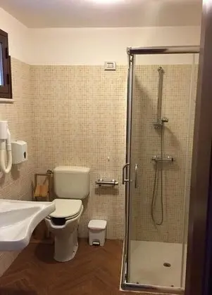 Economy Tek Büyük Yataklı Oda