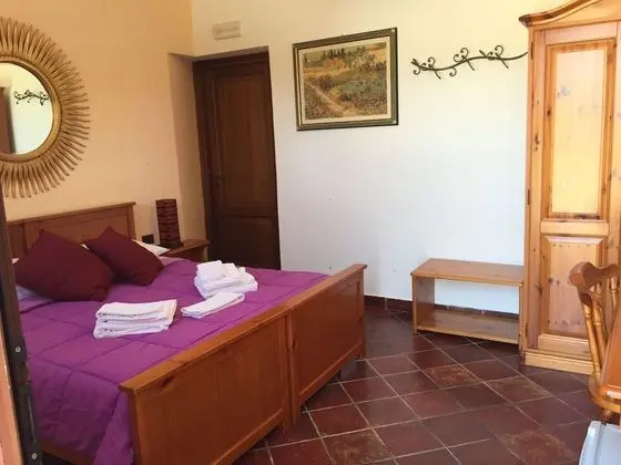 Tek Büyük Yataklı Oda