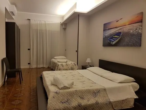 Classic Üç Kişilik Oda