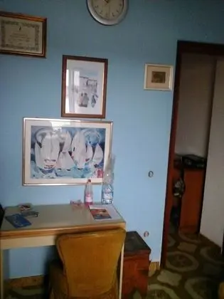 Tek Büyük Yataklı Oda, Ortak Banyo