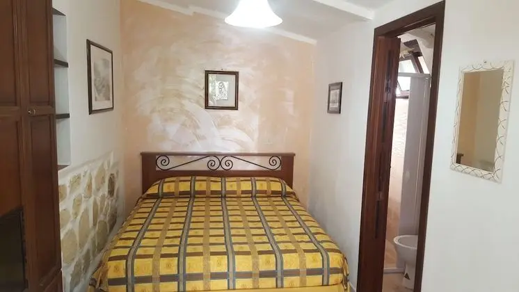 Tek Büyük Yataklı Oda, Banyolu/Duşlu