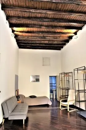 Dört Kişilik Oda, Balkon