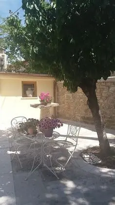 Family Oda, Avlu Manzaralı (Armonia)