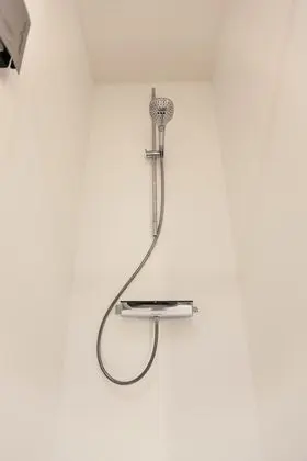 Romantic Süit, 1 Büyük (Queen) Boy Yatak