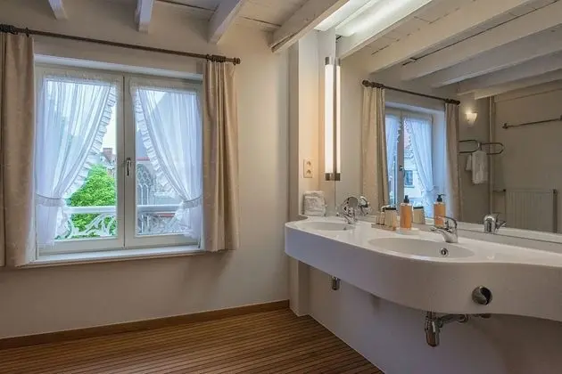 Romantic Süit, 1 En Büyük (King) Boy Yatak, Şehir Manzaralı